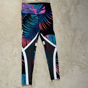 Victoria secret tropical yoga capri pants athletic
